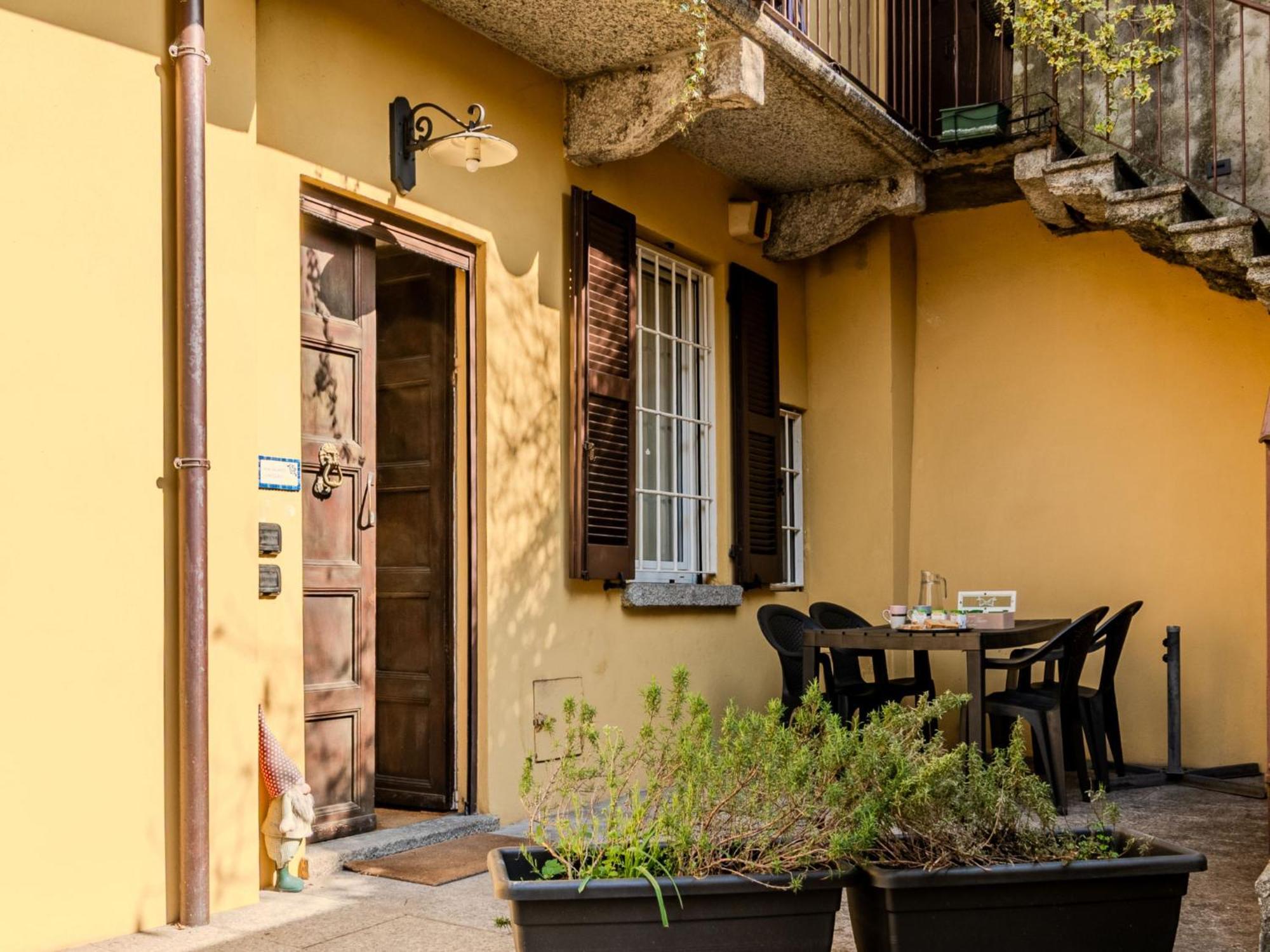 Apartment Lungolago By Interhome Lecco Luaran gambar
