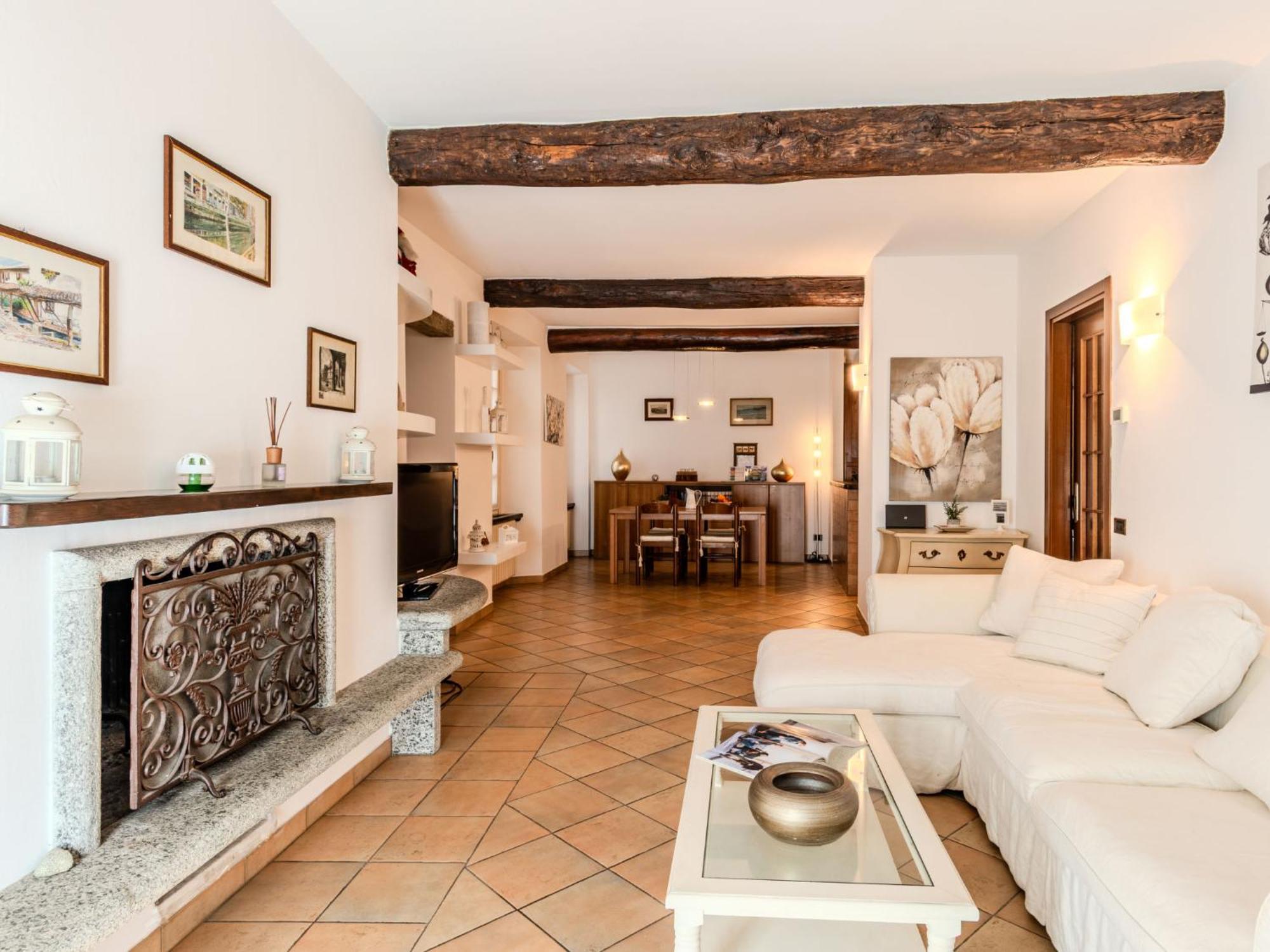 Apartment Lungolago By Interhome Lecco Luaran gambar